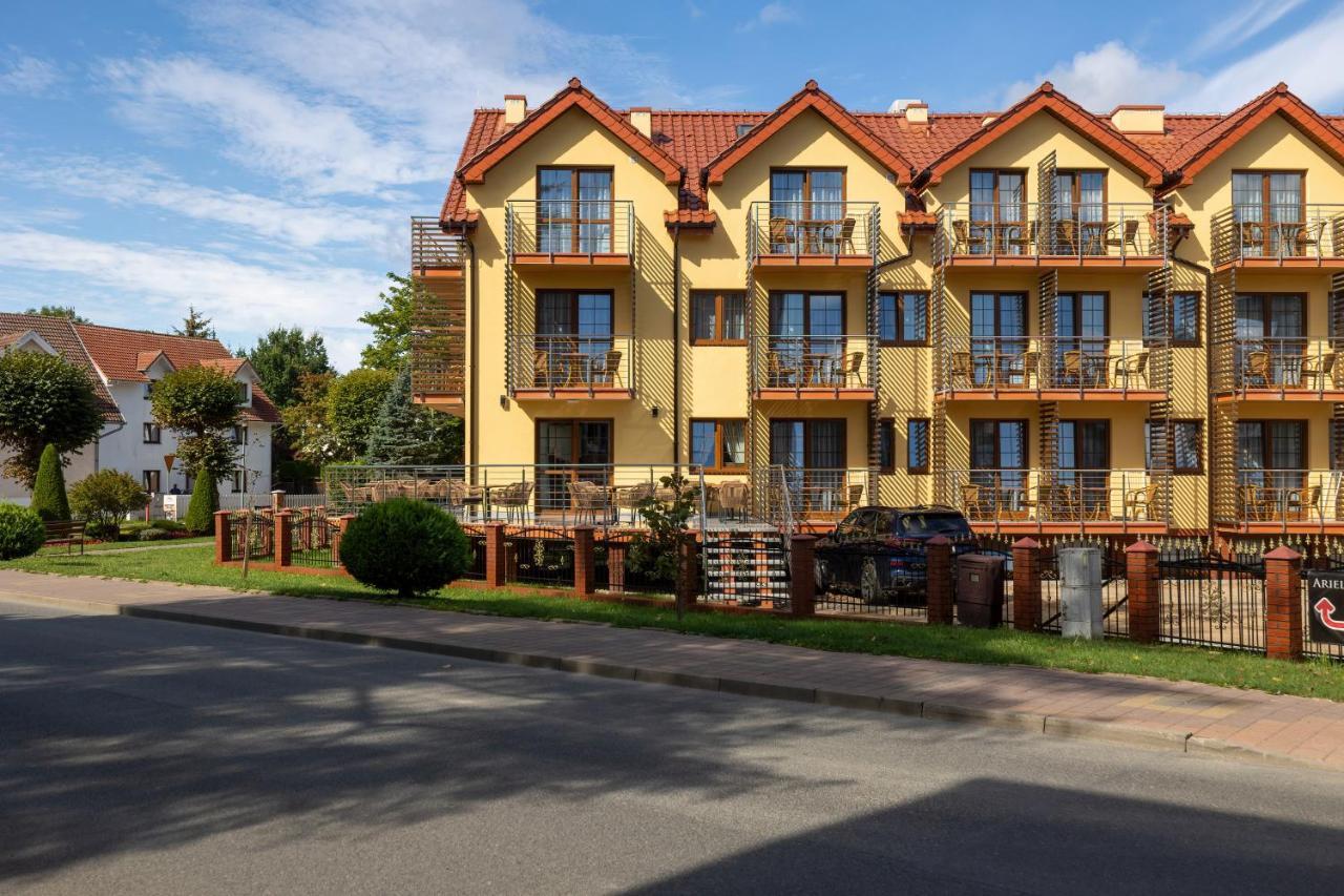 Willa Grand Rewal Exterior foto